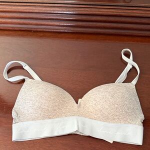 PINK Victoria's Secret Light Gray Bra